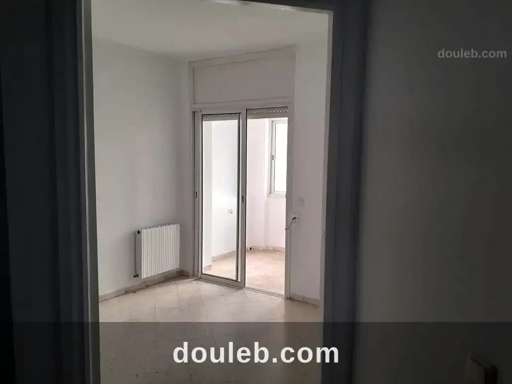 Appartement s3 ennasr 2 pres clinique amilcar - Miniature 5