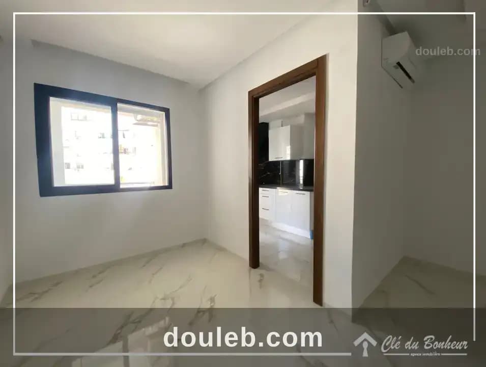 Appartement s2 à l'aouina - Miniature 2