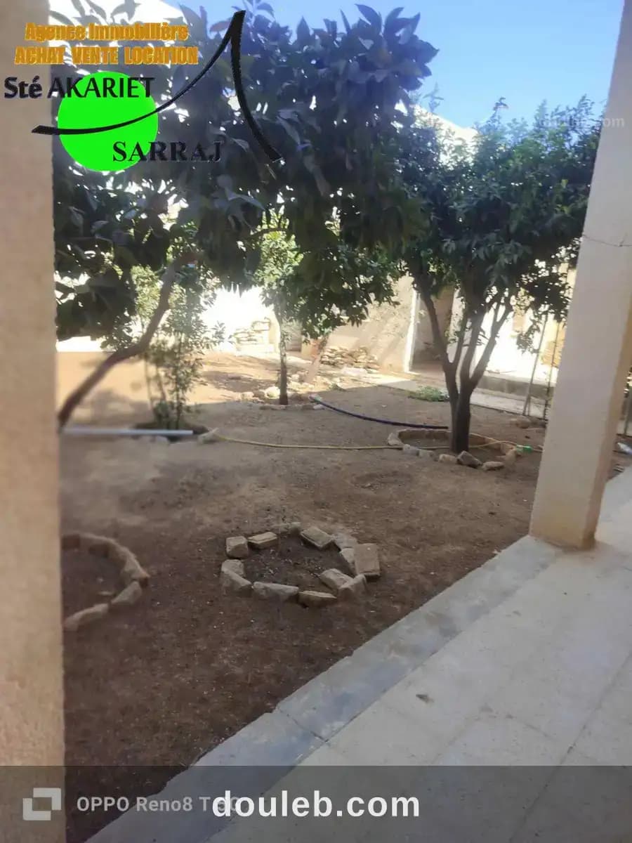 Villa rdc avec 2 étages moyen standing àkhzema est - Miniature 5