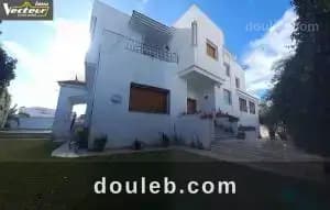 A villa hstanding avec piscine ref139a - Photo 1
