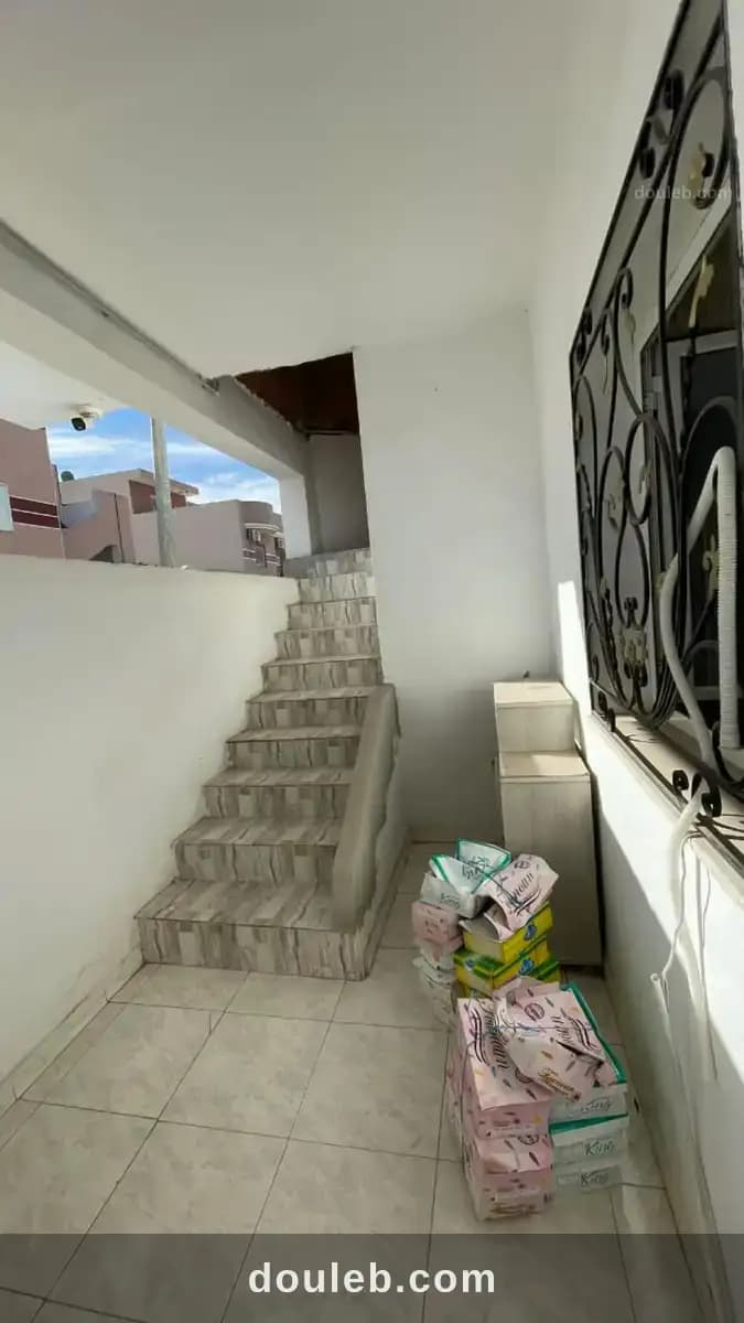 Villa angle 170m fouchana - Miniature 2