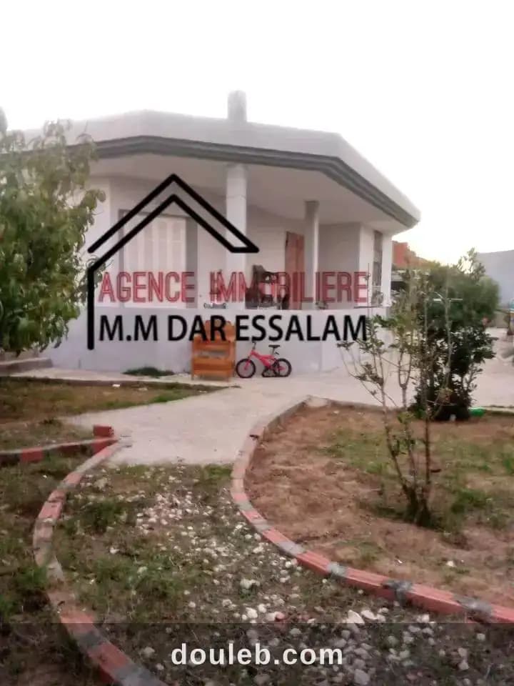 Villa avec un grand jardin - Photo 1