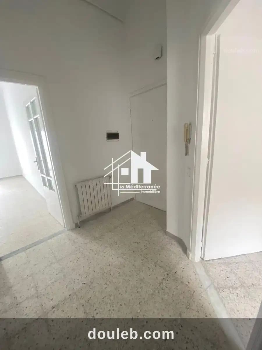 Appartement b 5 - Photo 1