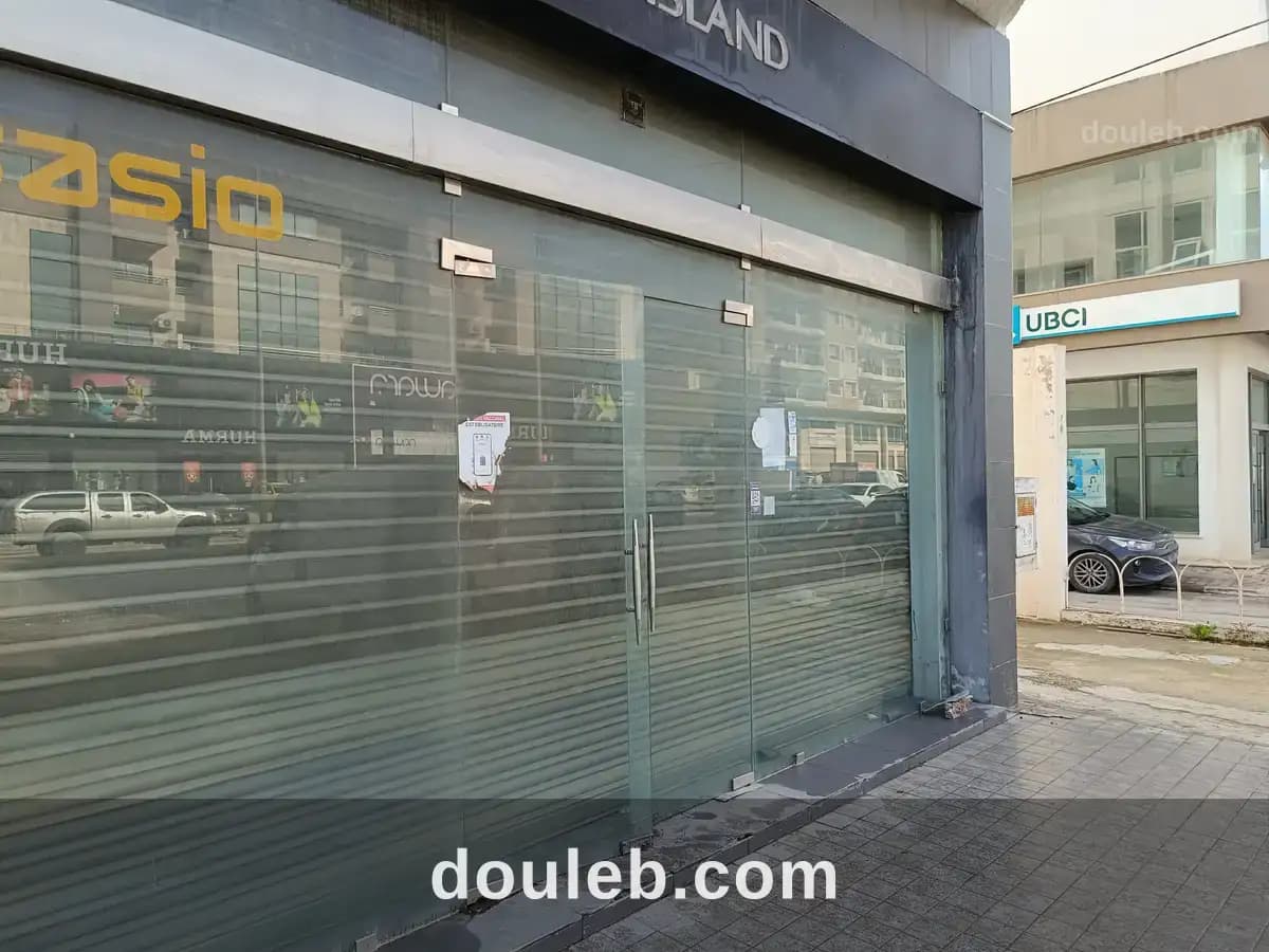 Emplacement n1 soukra face monoprix soukra square - Miniature 4