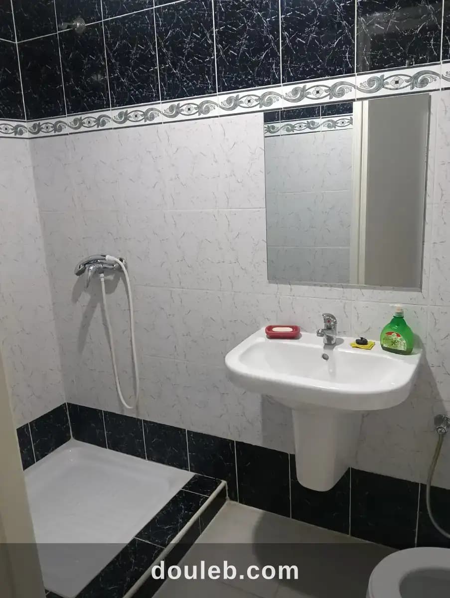 Petit appartement - Miniature 3