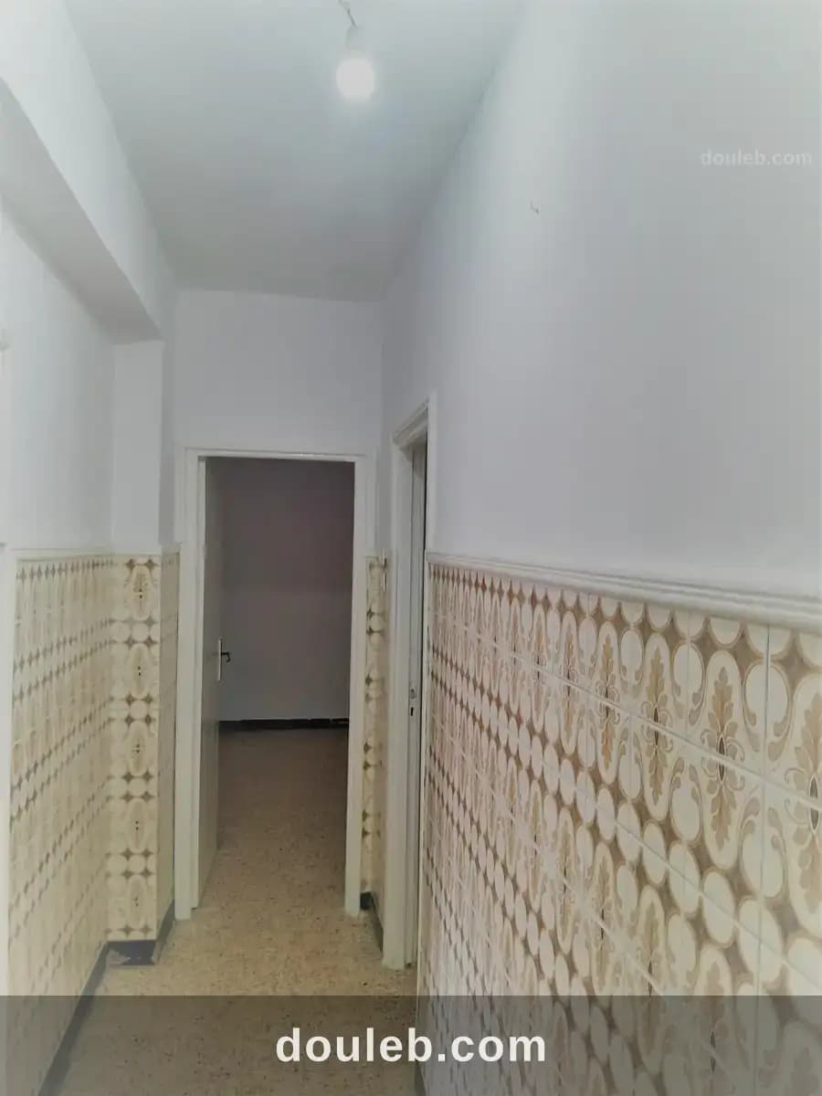 Opportunité à radès appartement bien situé - Photo 1