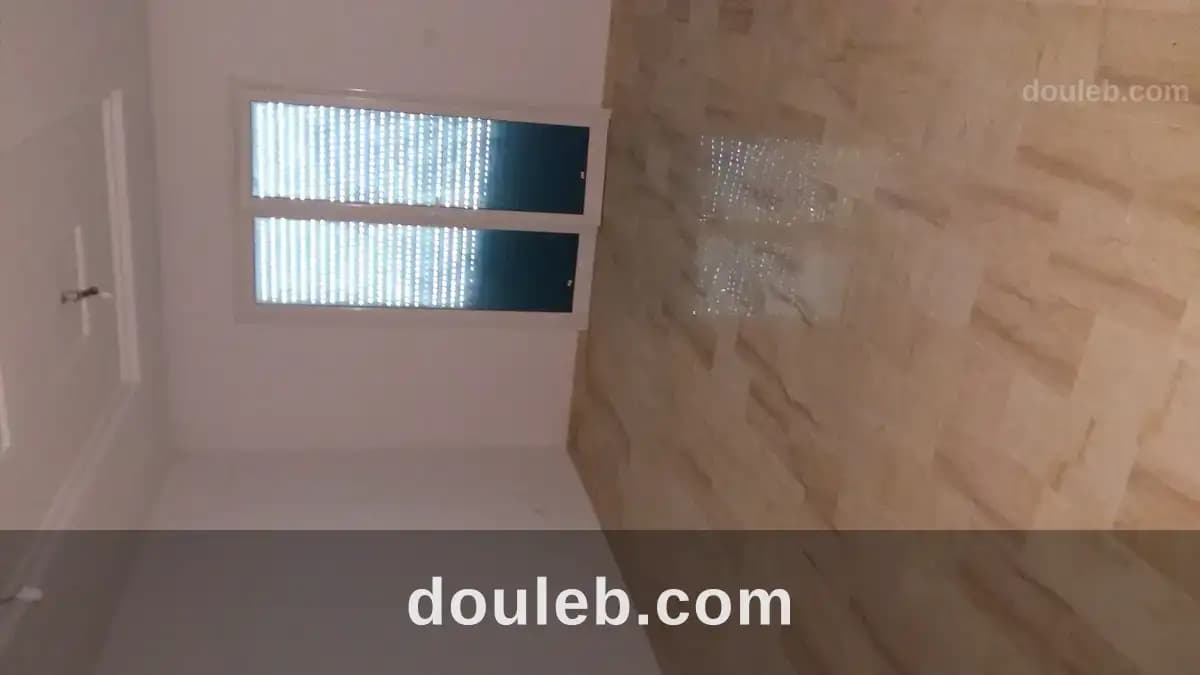 Appartement s3 a sakiet ezzit - Miniature 4
