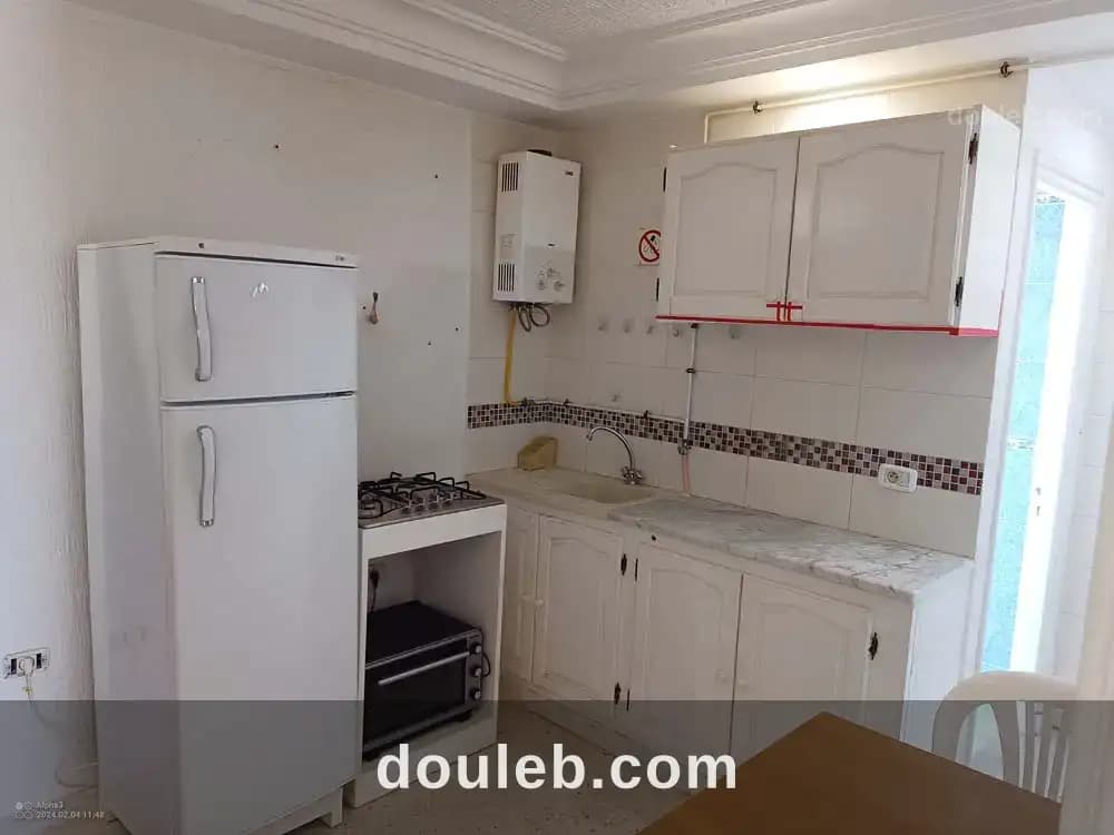 Studio semi meublé - Photo 1