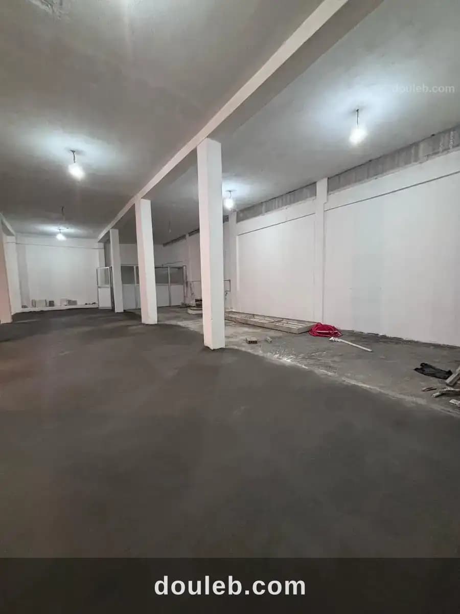 Au zone industriel soliman disponible 300m couvert - Miniature 2