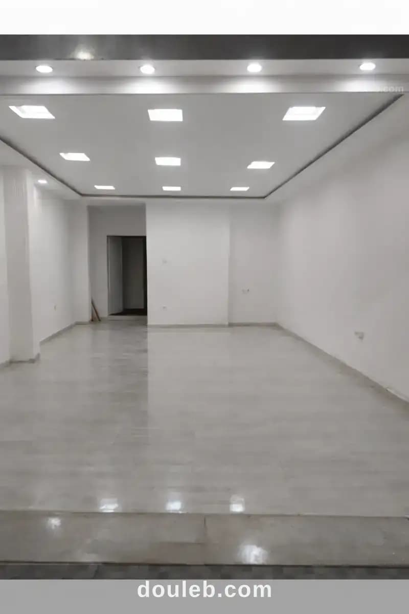 Local commercial - Photo 1