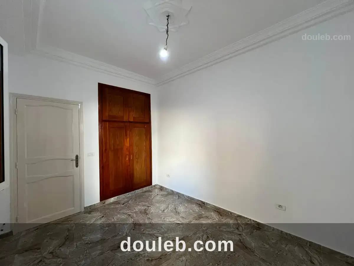 Appartement à 110 m - Miniature 5