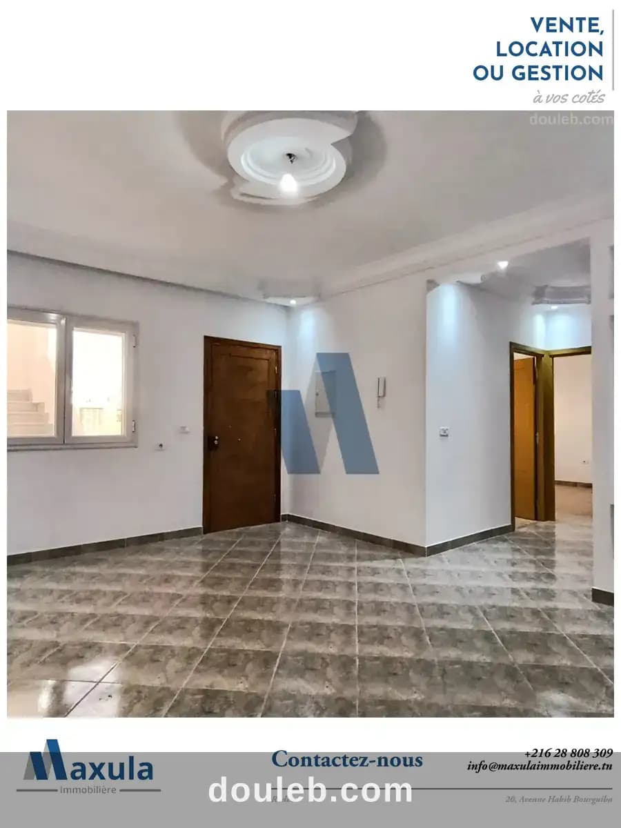 Etage de villa s4 jamais habite a rades med ali - Photo 1