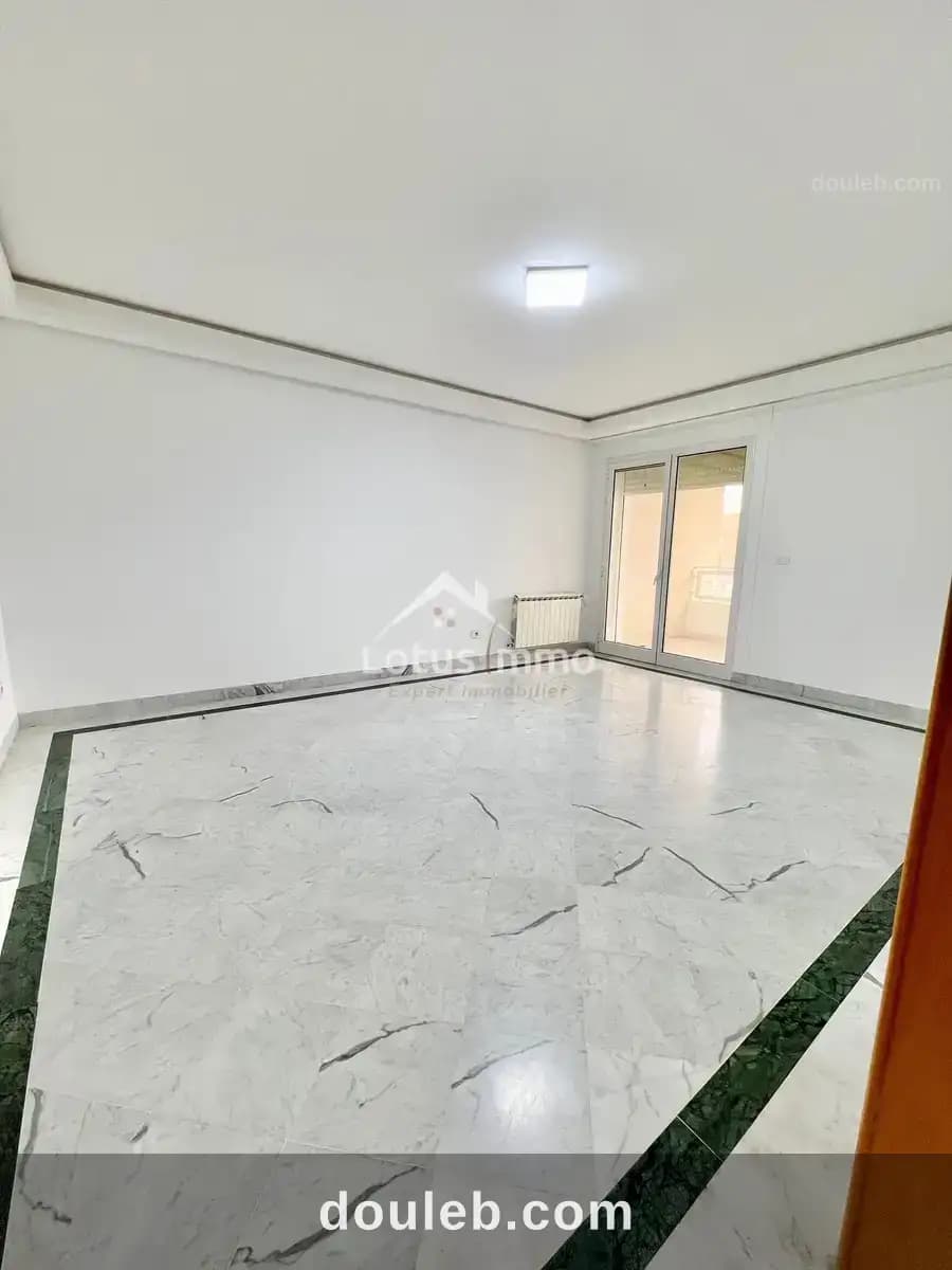 Appartement s2 à ennasr 2 - Photo 1