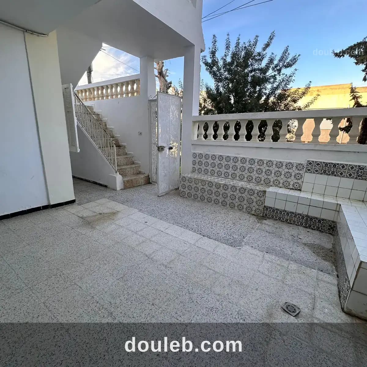 Av deux maisons indépendantes - Photo 1