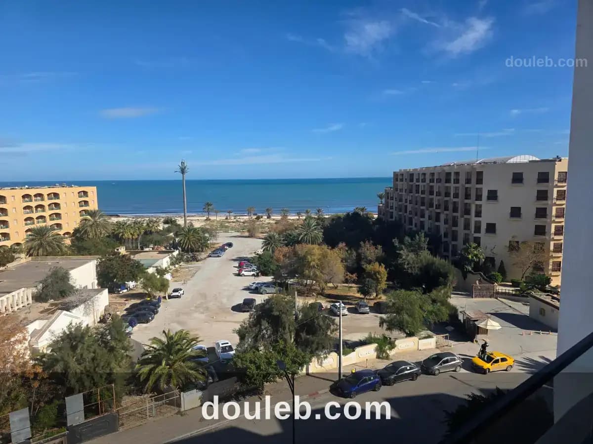 Appartement s2 haut standing a zone touristique - Photo 1