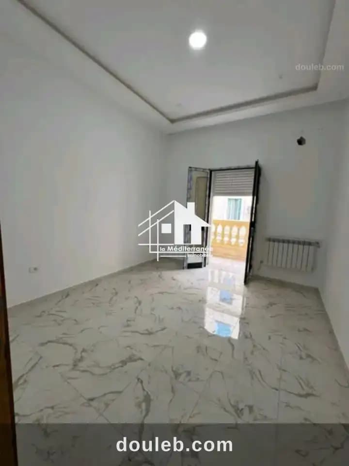 Appartement s1 au passage - Miniature 2