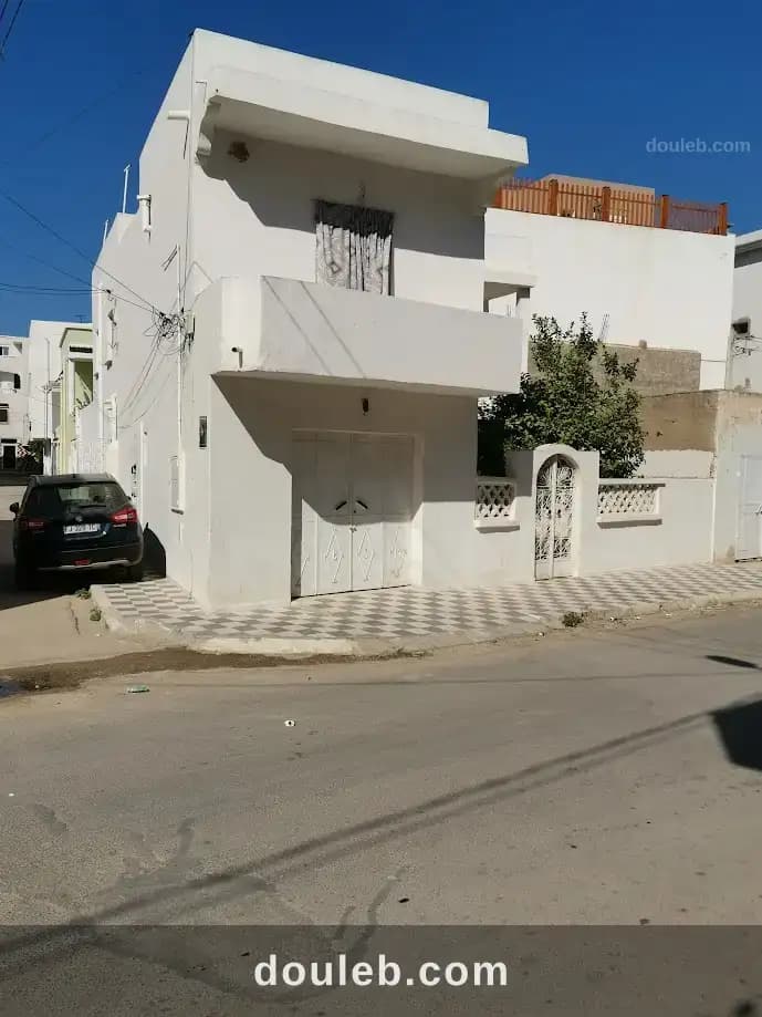Maison à cité riadh sousse 2 étage plus garage - Photo 1