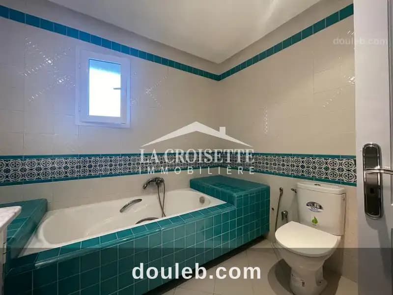 Duplex s4 avec jardin à la marsa mal3607 - Miniature 4