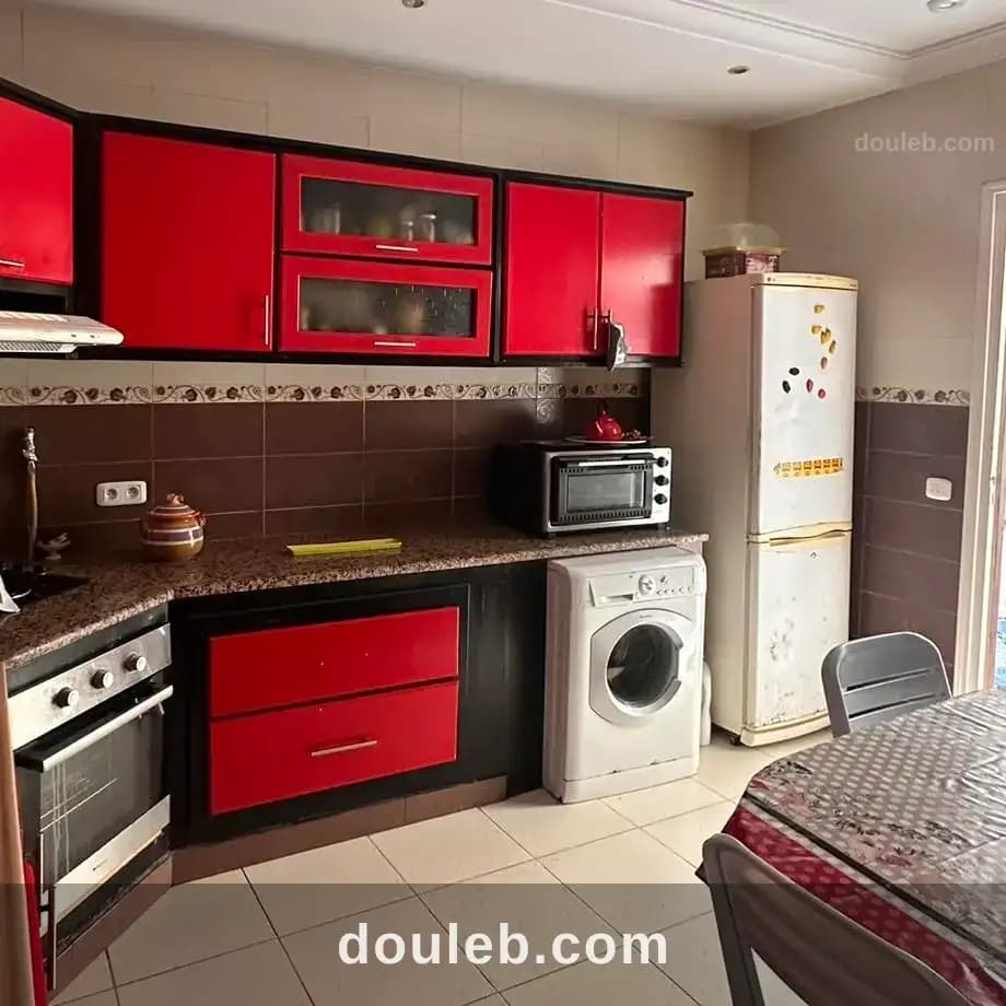 Villa composée de deux étages totalement séparés - Miniature 5
