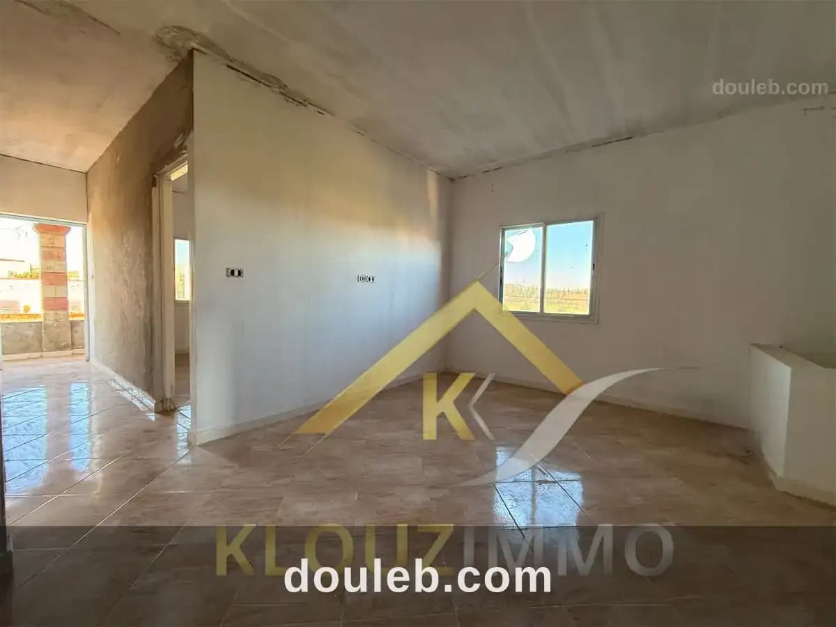 Une villa en duplexe a sidi ahmed bizerte - Miniature 4