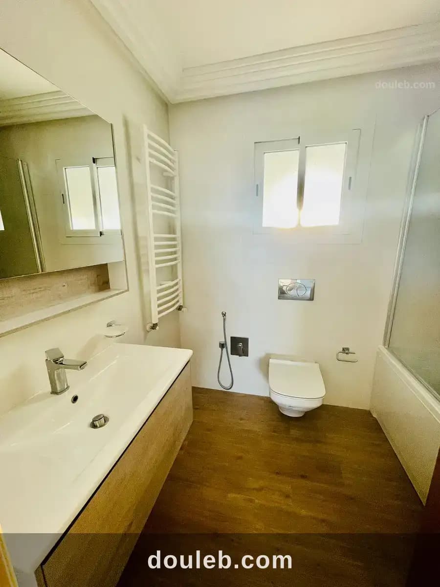 Appartement s3 lumineux a menzah 9c - Miniature 4
