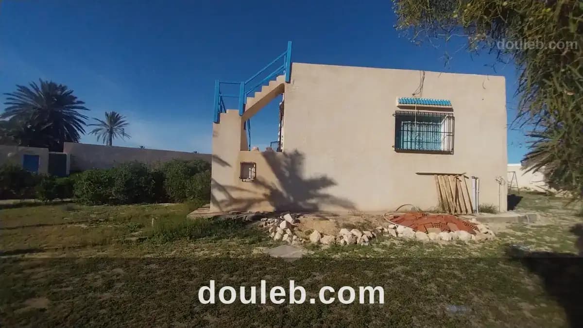 Maison à démolir sur terrain en zone touristique - Miniature 4