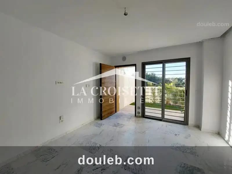 Duplex s1 avec jardin à la marsa mdl0711 - Miniature 2