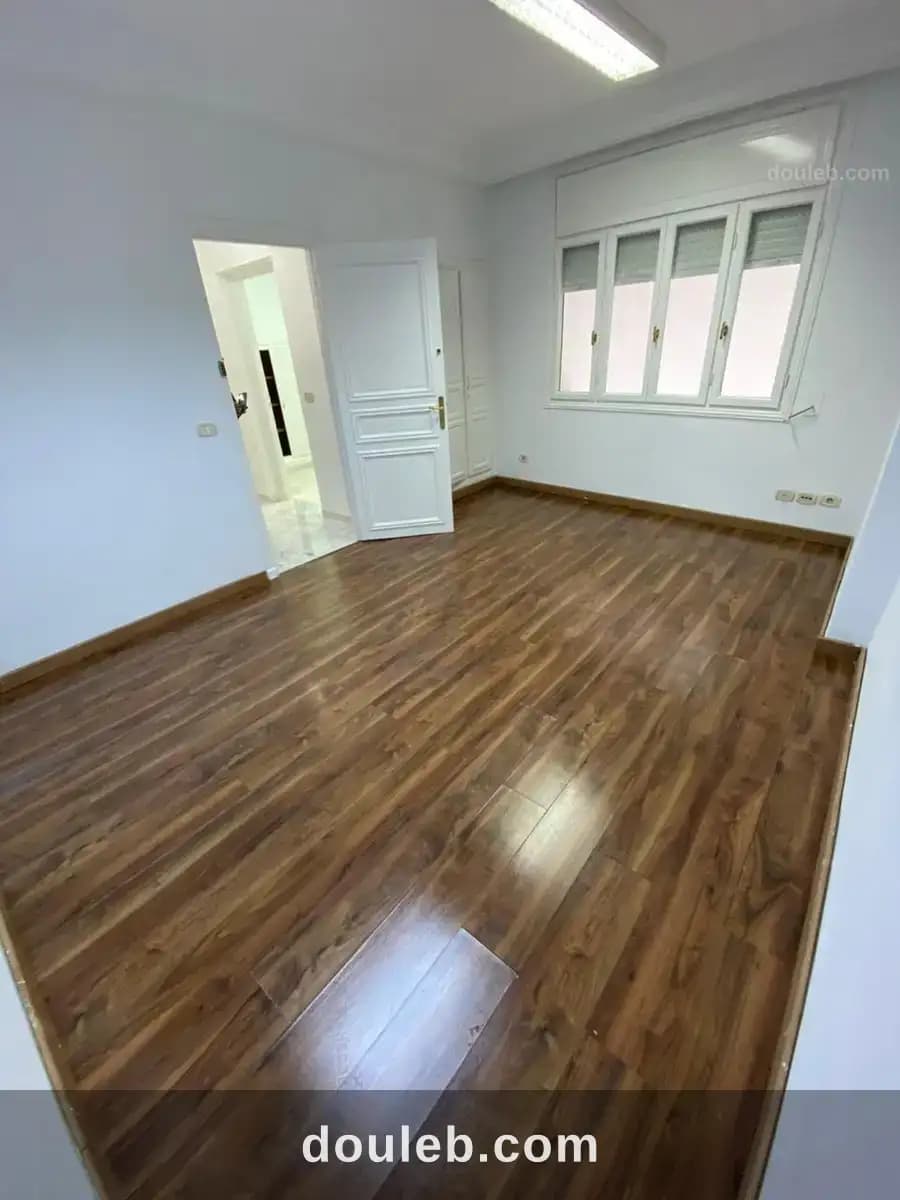 Ennasr 2 appt h2 usage de bureau à Ariana
