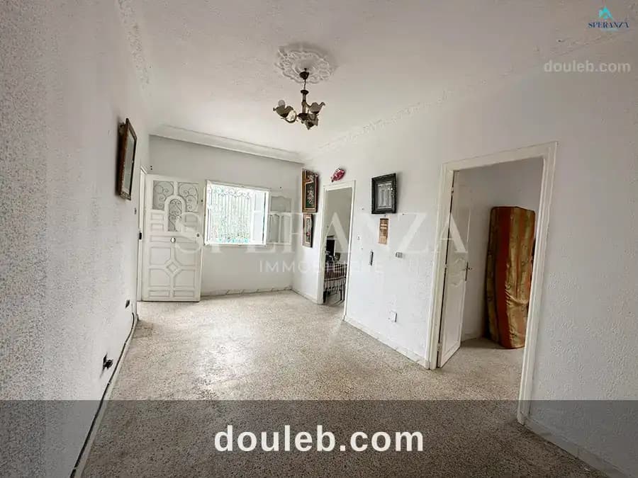 Appartement ceese - Miniature 3