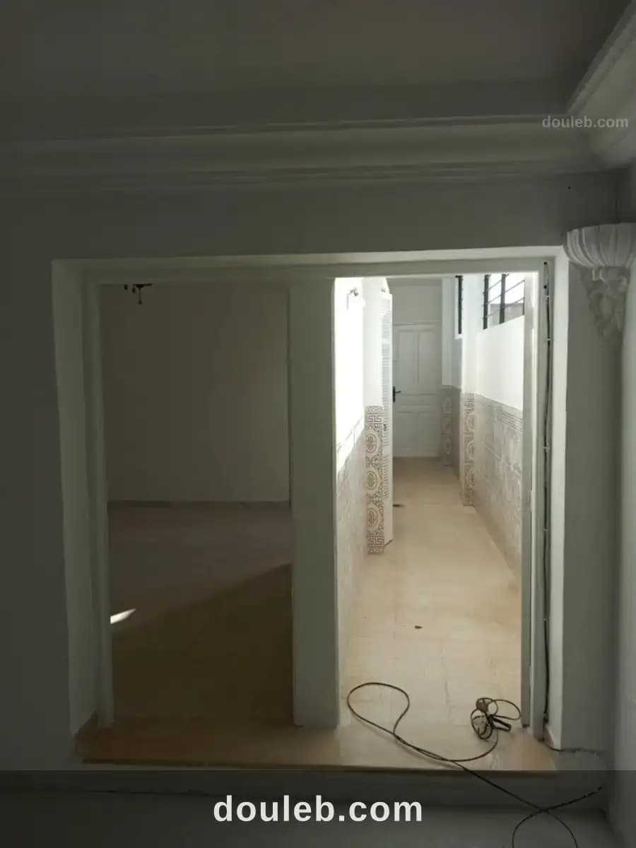 Appartement à usage bureau en plein centre ville - Miniature 3