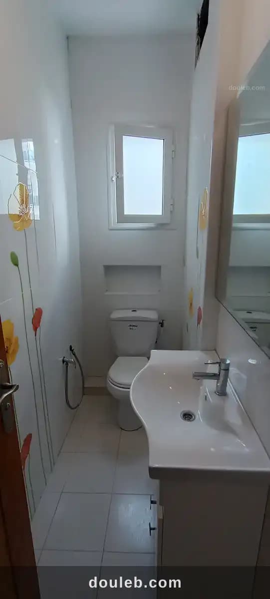 Vaste appart s3 au premier etage - Miniature 2