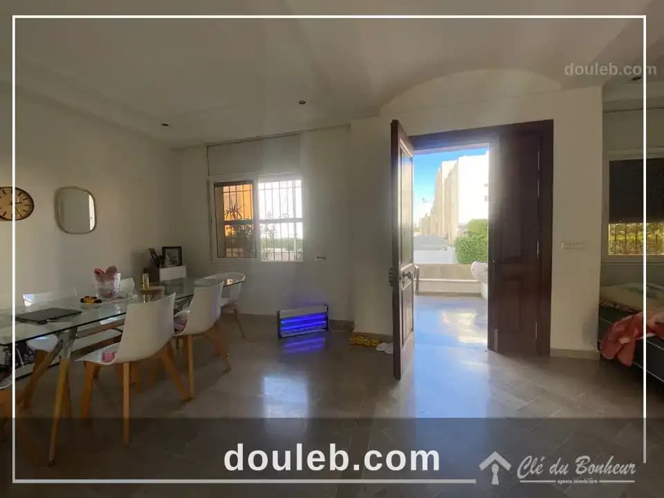 Villa jumelée en bon état à la soukra - Miniature 2