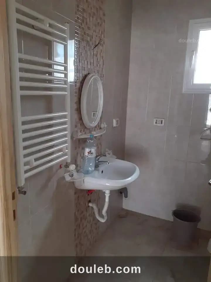 Villa 3 pièces 100m2 bâtis dans un terrain 532m2 - Miniature 3