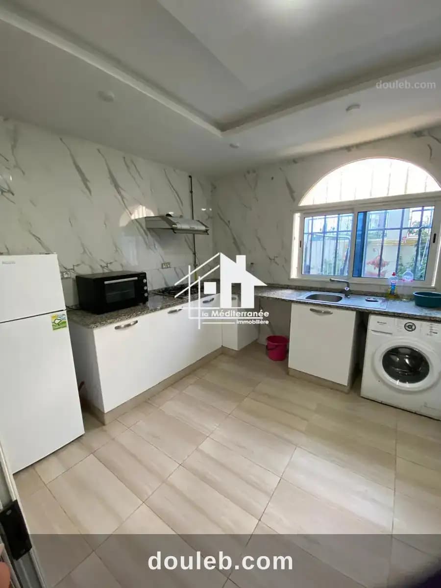 Un appartement s3 rdc meublé avec jardin au bardo - Miniature 4
