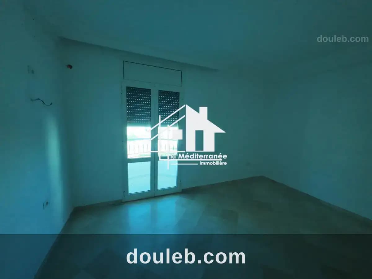 Un étage de villa s3 a manouba à Manouba