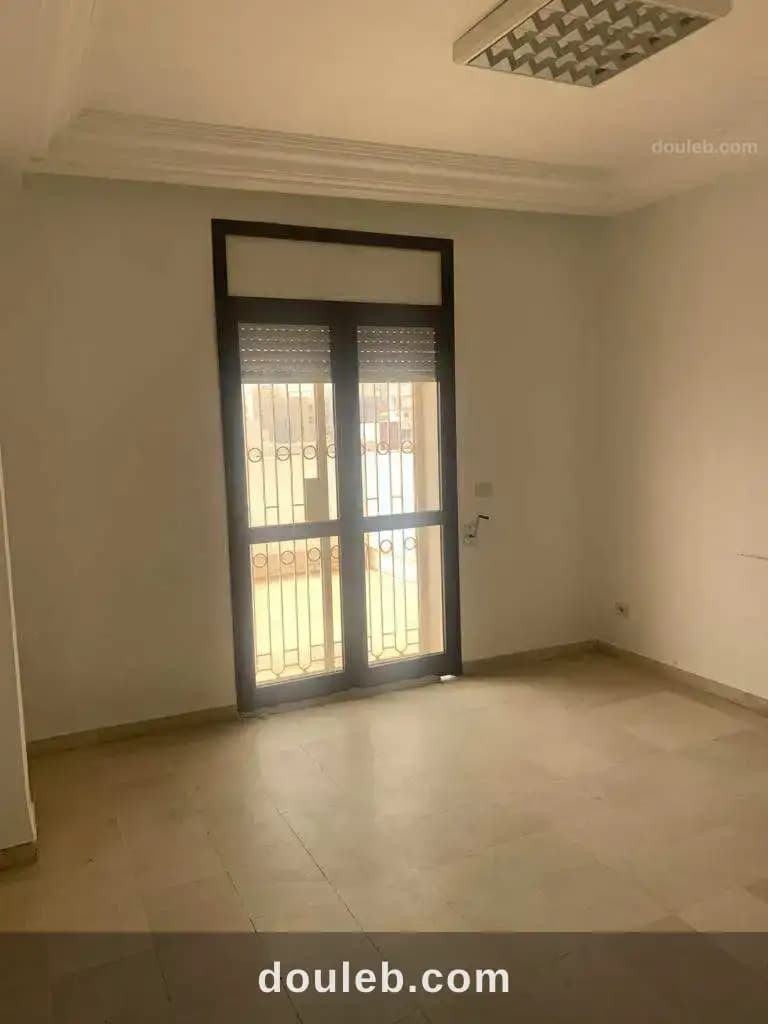 Appartement plein centre ville - Miniature 4