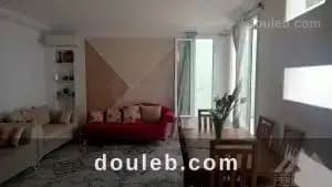 Une maison s2 avec 2 garages cité ettahrir à Tunis