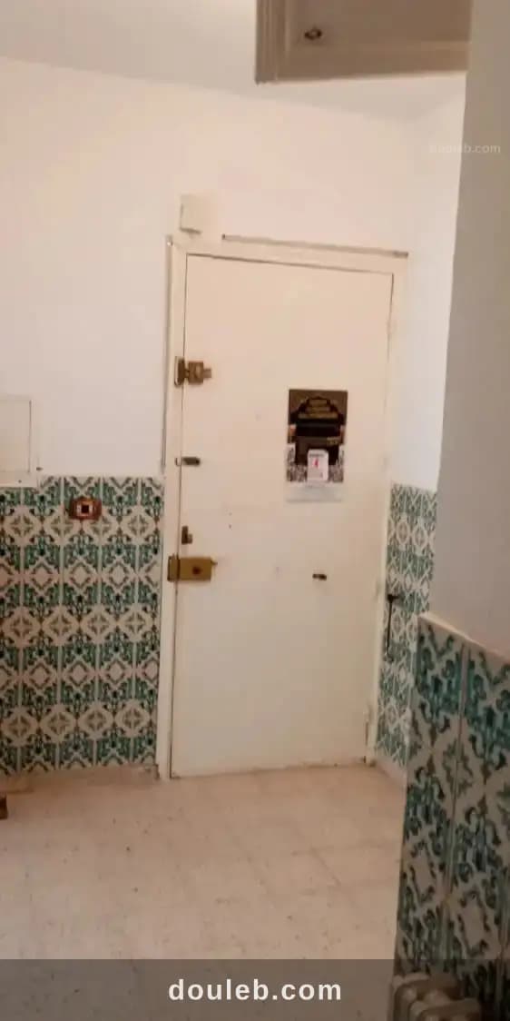 S3 situé a manar 2 à Tunis