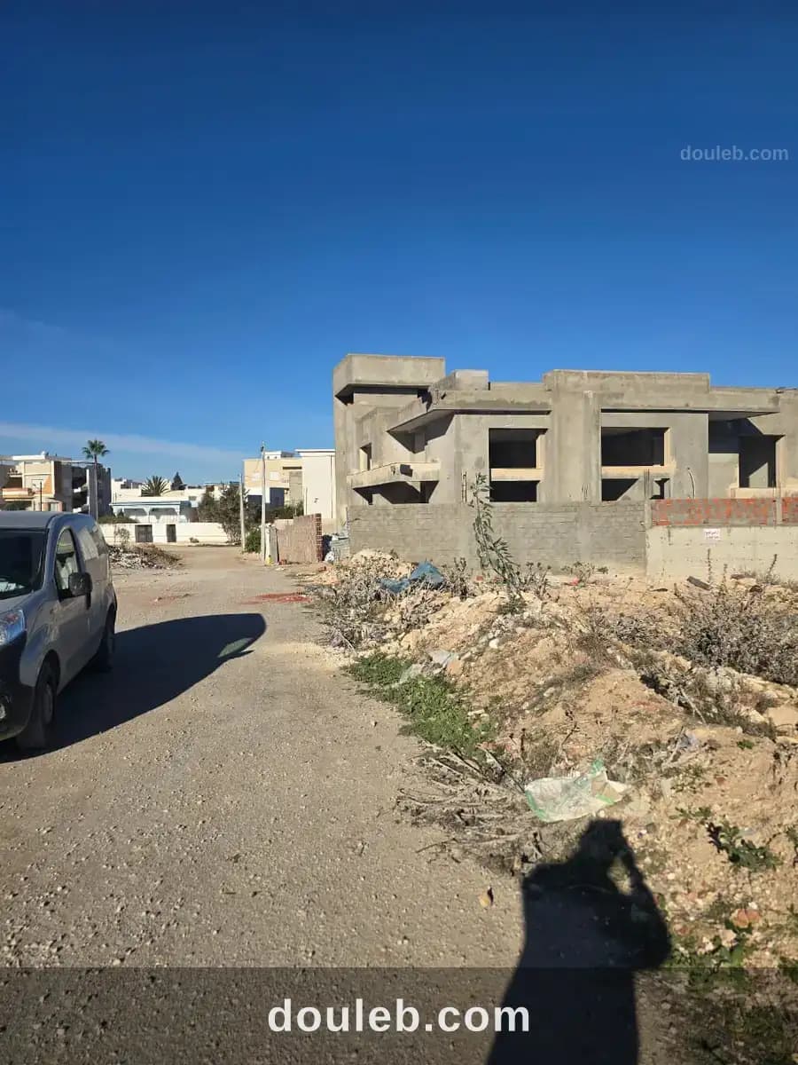 Terrain constructible 550 m à sousse - Miniature 3