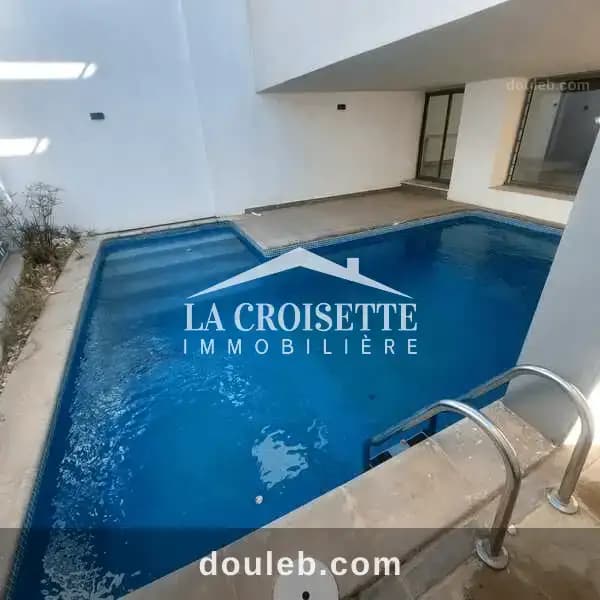 Duplex s3 avec piscine à gammarth mdl0515 à Tunis
