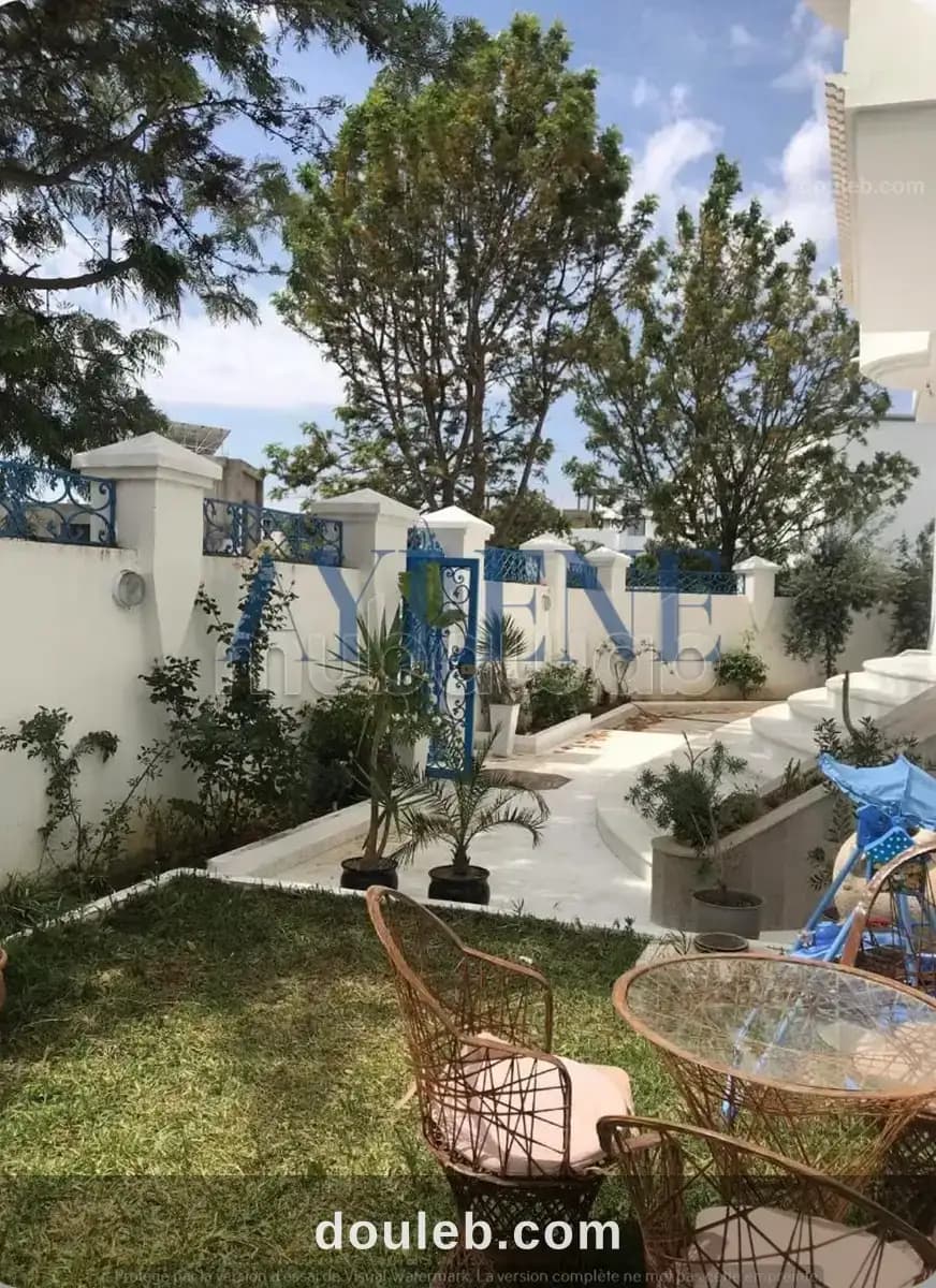 Villa s6 avec jardin à Tunis