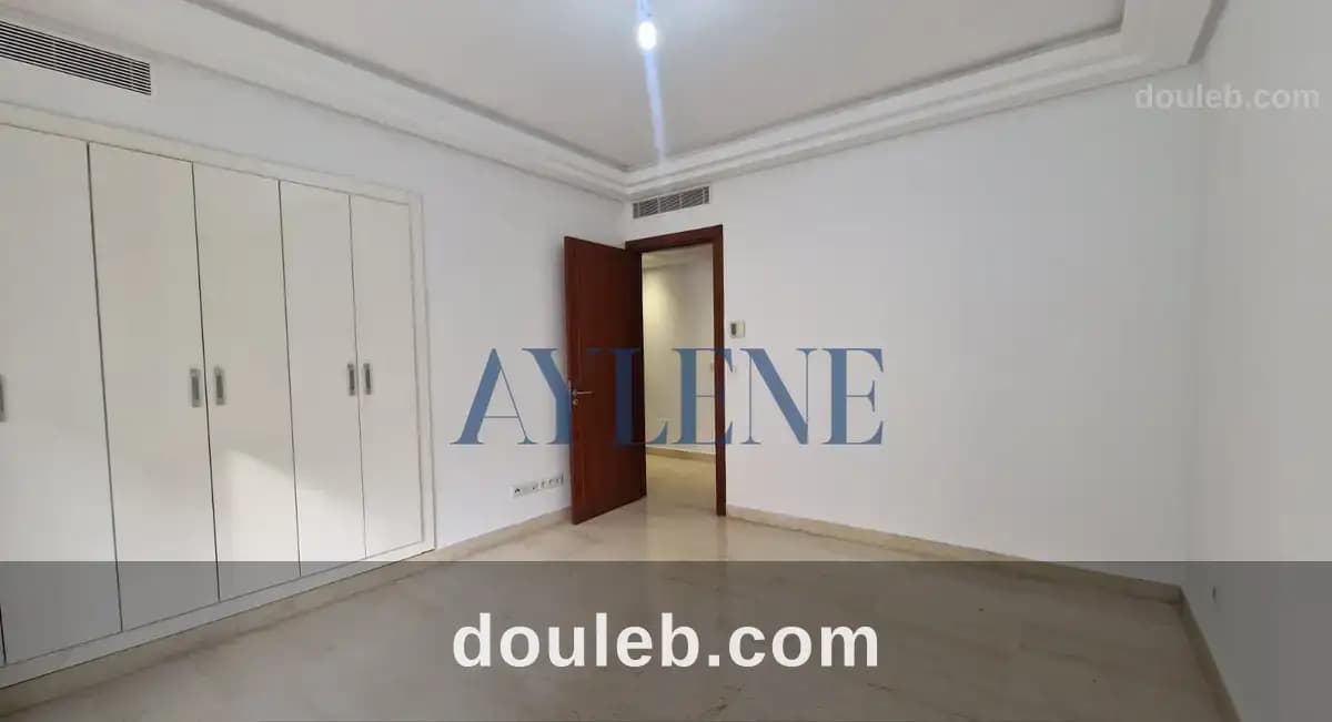 Appartement s4 avec une chambre de service - Miniature 5