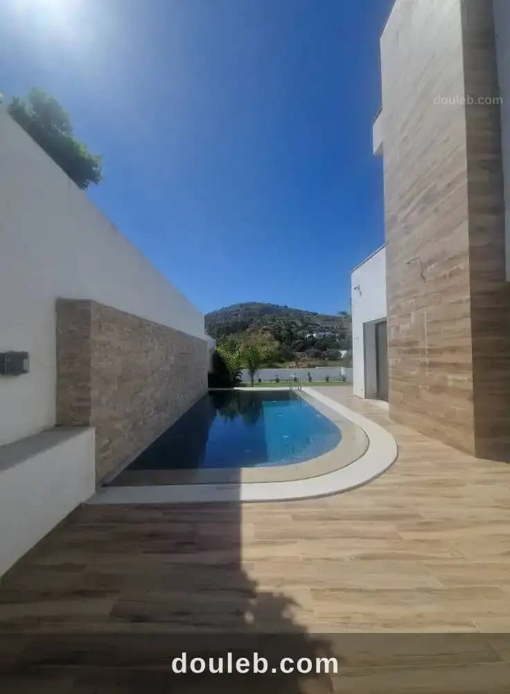 Villa trés haut standing jabes sidi thabet - Miniature 4