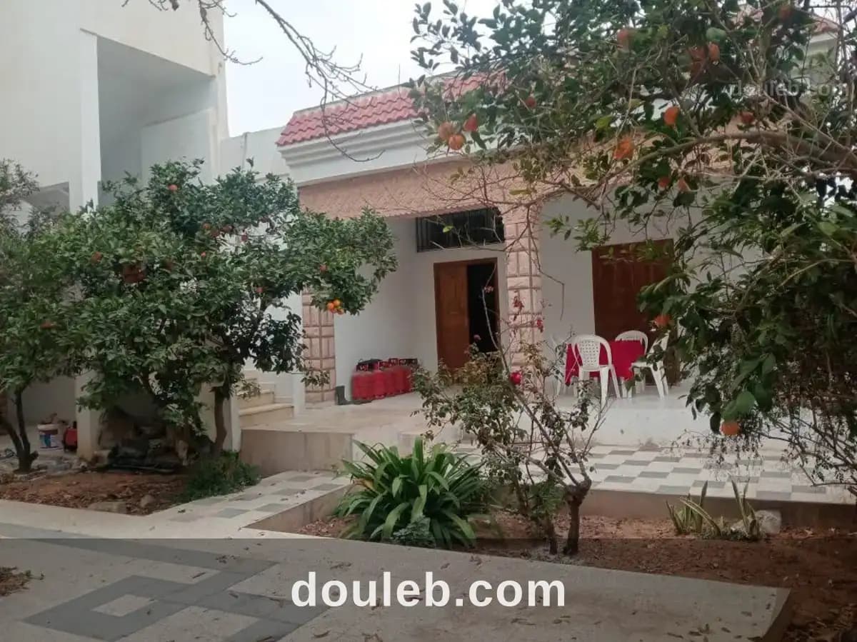 Villa route lafrane km 5 à Sfax