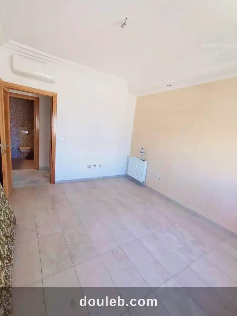 Superbe appartement s2 à el menzah 9c - Miniature 3