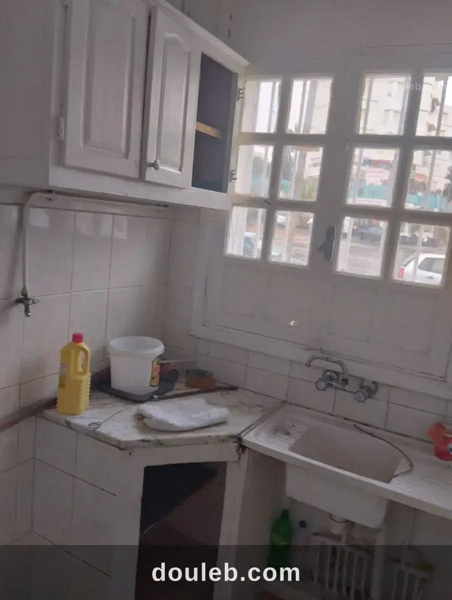 Apartement s1 vide - Miniature 3
