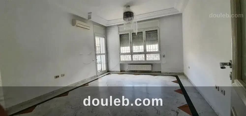 Appartement s2 au rdc à jardin d'el menzah 2 à Ariana
