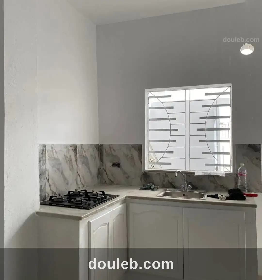 S1 neuf ref ca35688 à Tunis