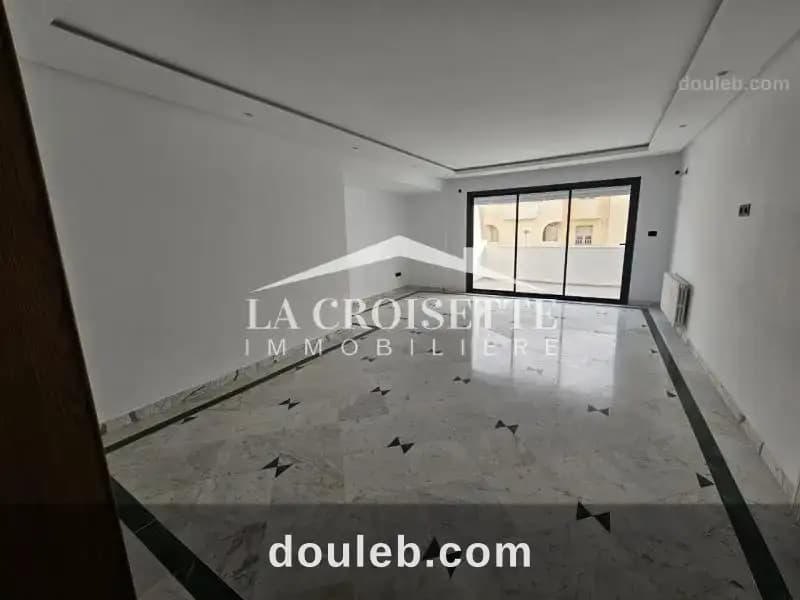 Appartement s3 au lac1 mal2083 à Tunis
