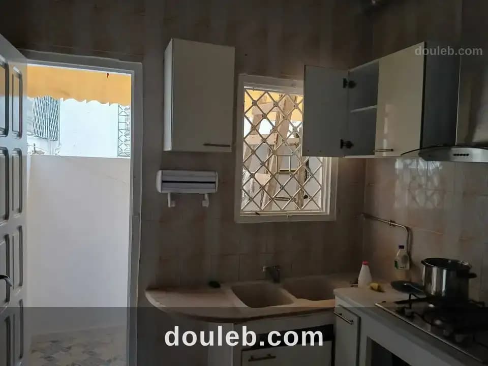 Etage d'une maison hmayed - Miniature 3